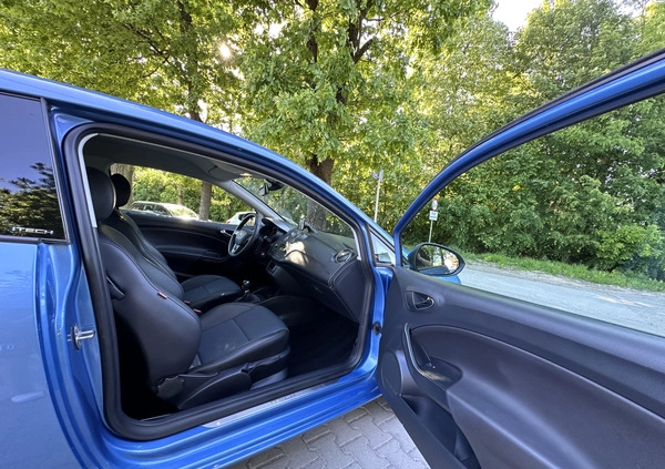 Seat Ibiza cena 32900 przebieg: 88100, rok produkcji 2015 z Kraków małe 466